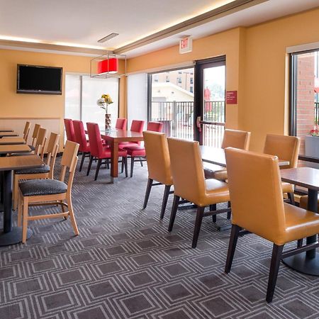 Towneplace Suites Huntington Exterior foto