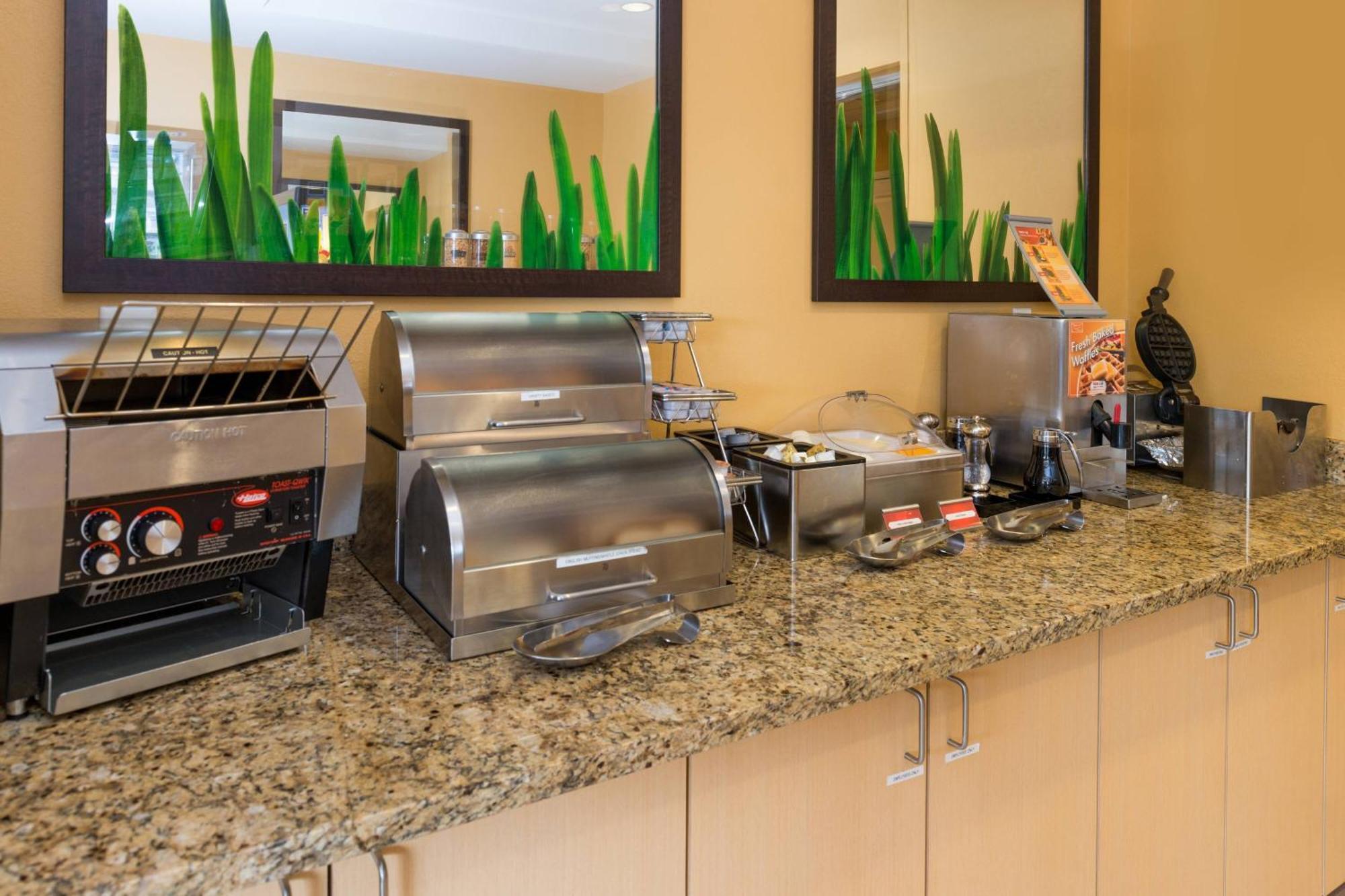 Towneplace Suites Huntington Exterior foto