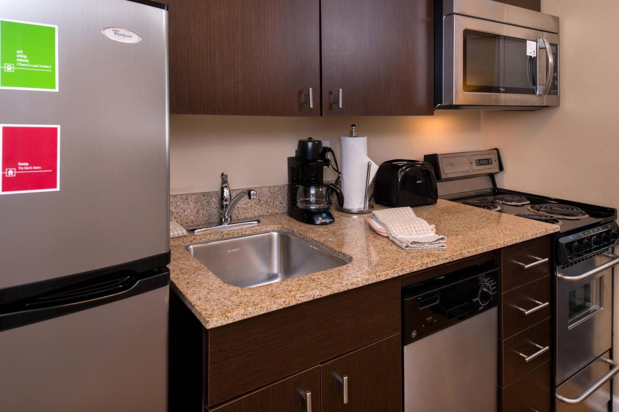 Towneplace Suites Huntington Exterior foto
