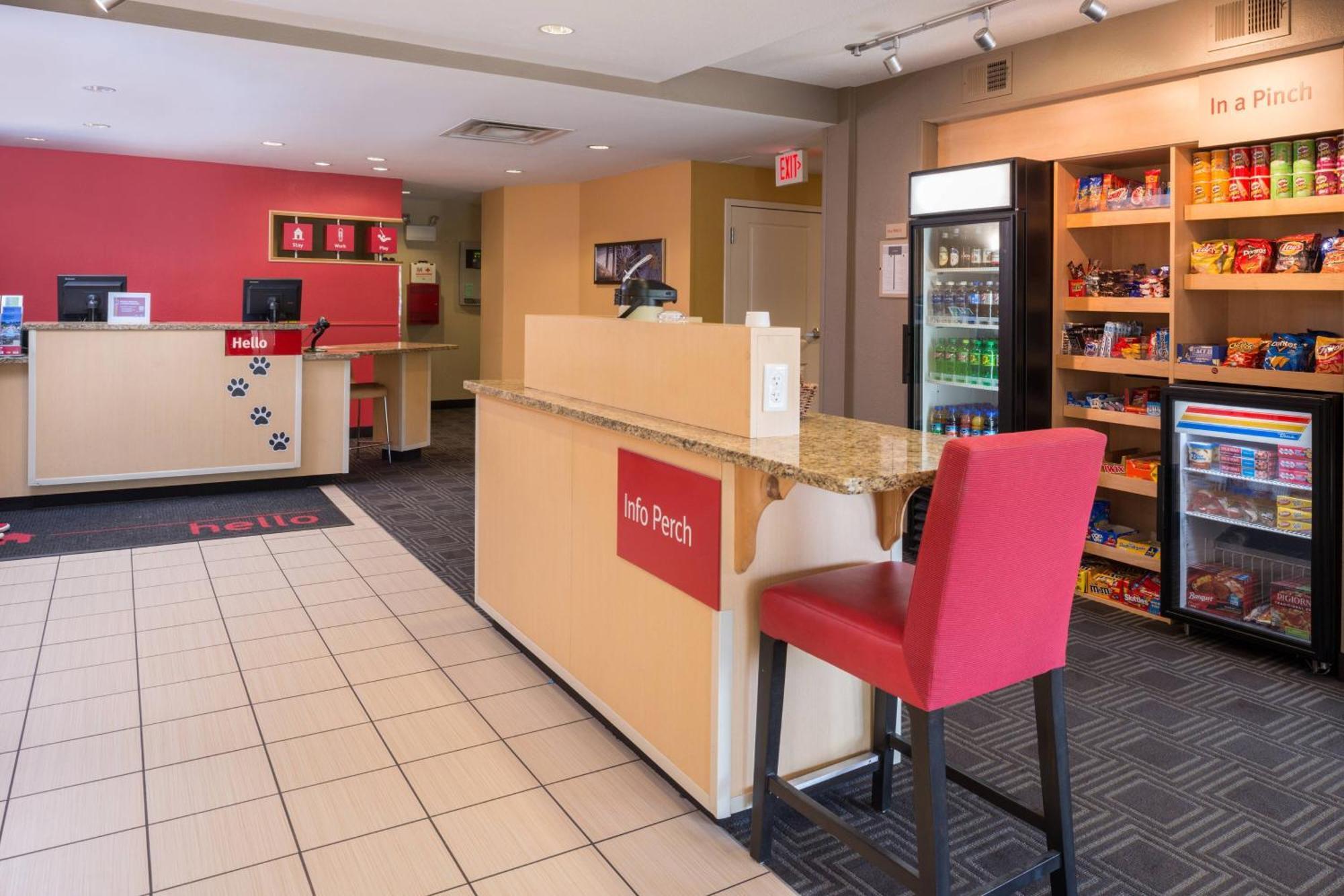 Towneplace Suites Huntington Exterior foto