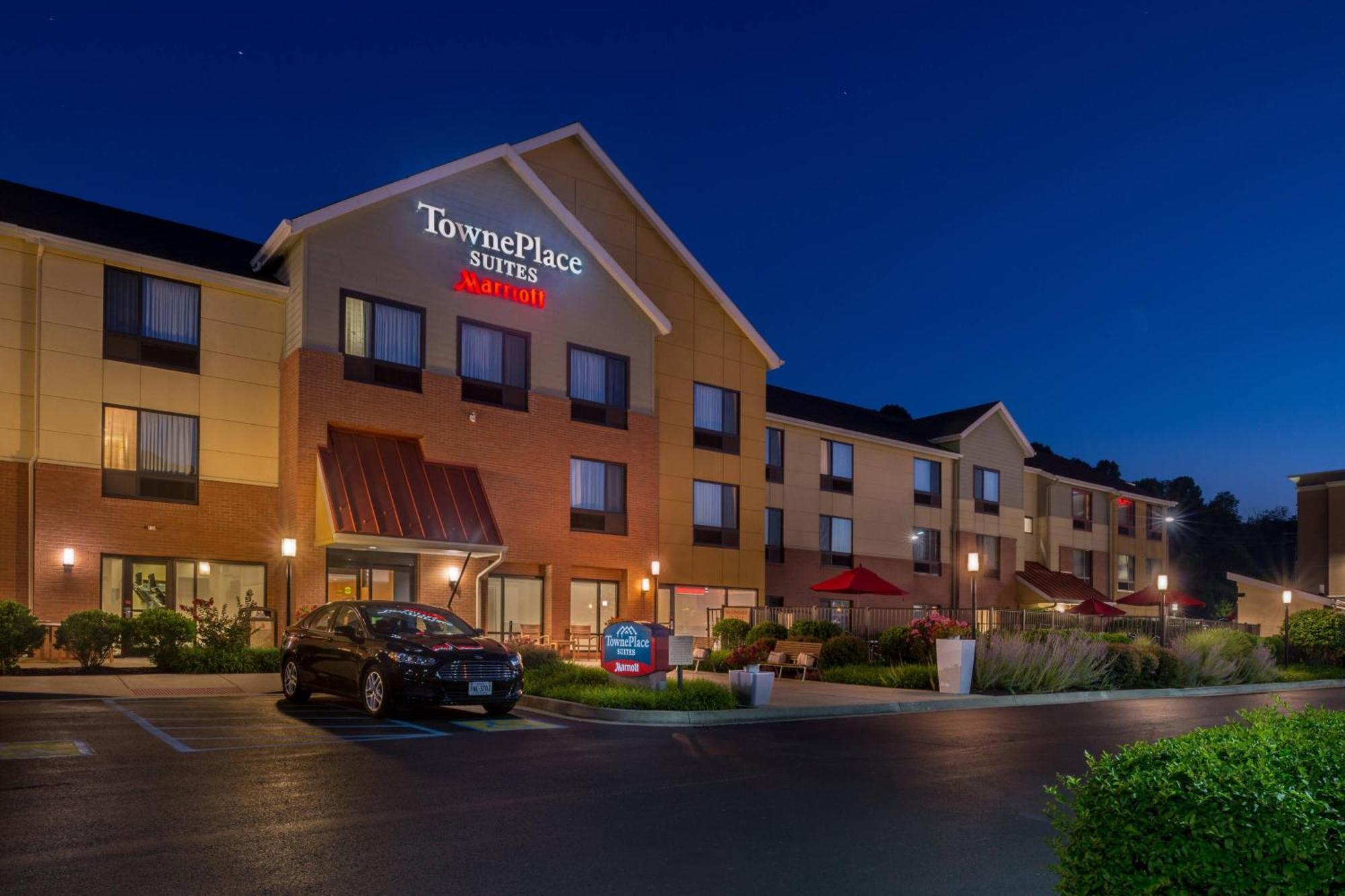 Towneplace Suites Huntington Exterior foto