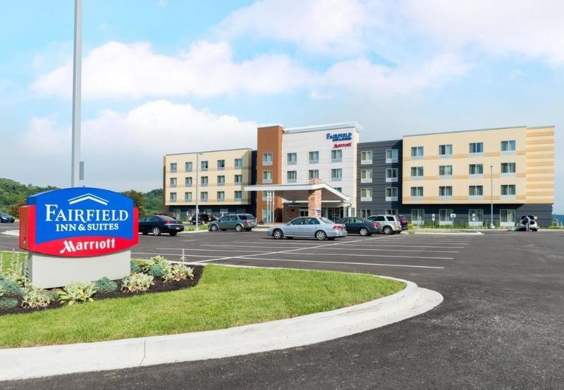 Towneplace Suites Huntington Exterior foto